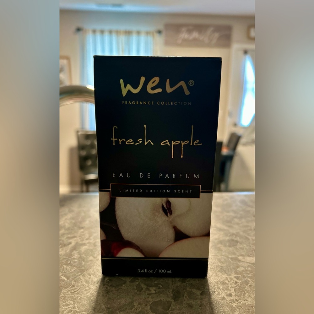 WEN Fresh Apple Eau de Parfum